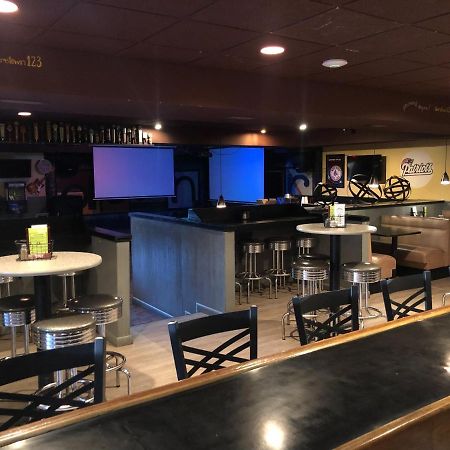 Shiretown Inn & Suites Houlton Extérieur photo