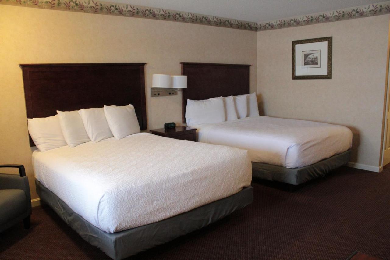 Shiretown Inn & Suites Houlton Extérieur photo