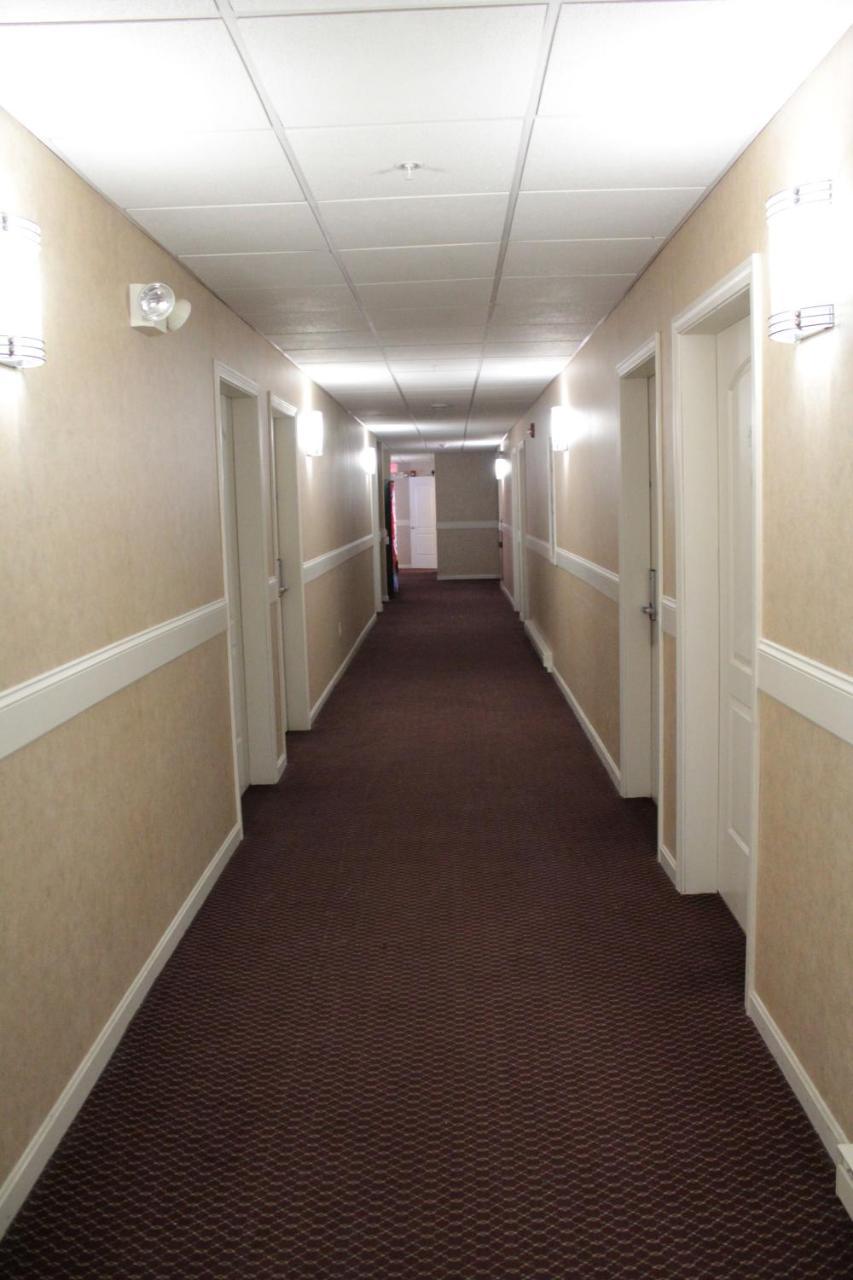Shiretown Inn & Suites Houlton Extérieur photo